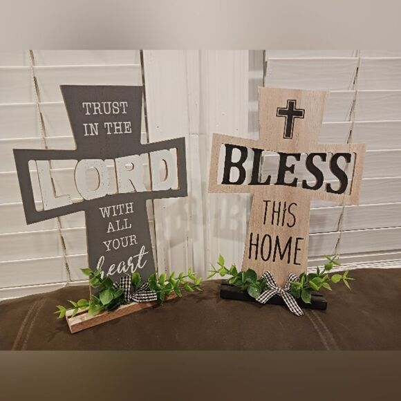 Bless this Home & Trust in the Lord with all your Heart Cross Signs Home Decor - Picture 1 of 4